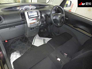 DAIHATSU TANTO 2008