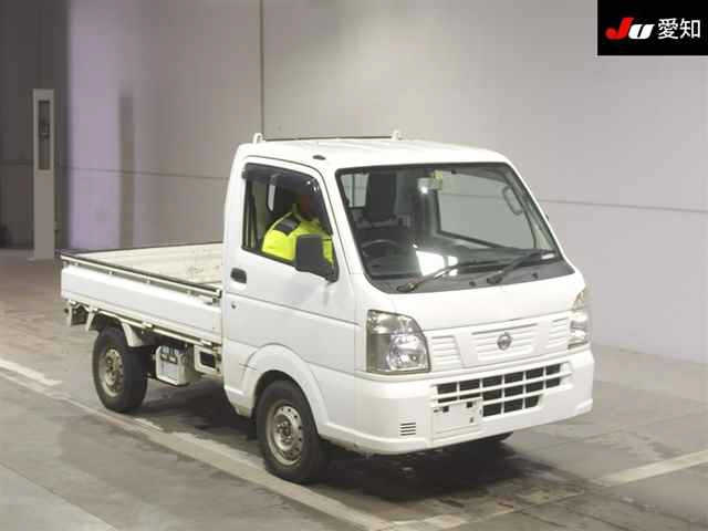 NISSAN CLIPPER TRUCK 2015