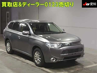 MITSUBISHI OUTLANDER PHEV 2013
