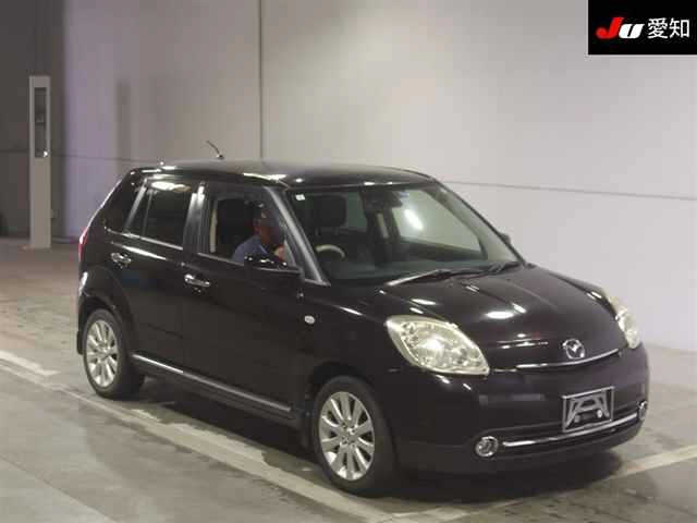 MAZDA VERISA 2013