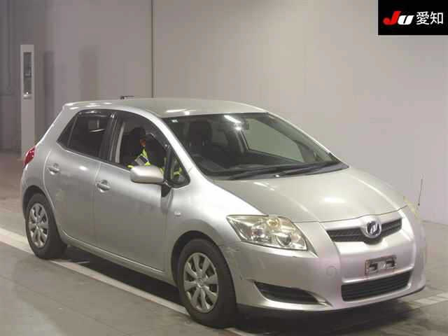 TOYOTA AURIS 2008