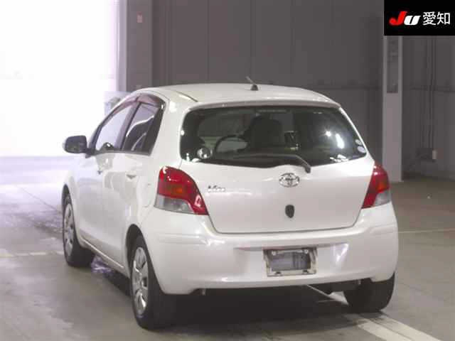 TOYOTA VITZ 2009
