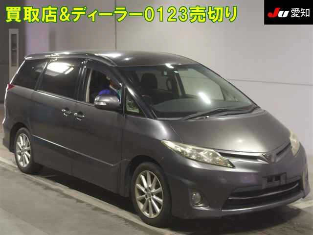 TOYOTA ESTIMA 2010
