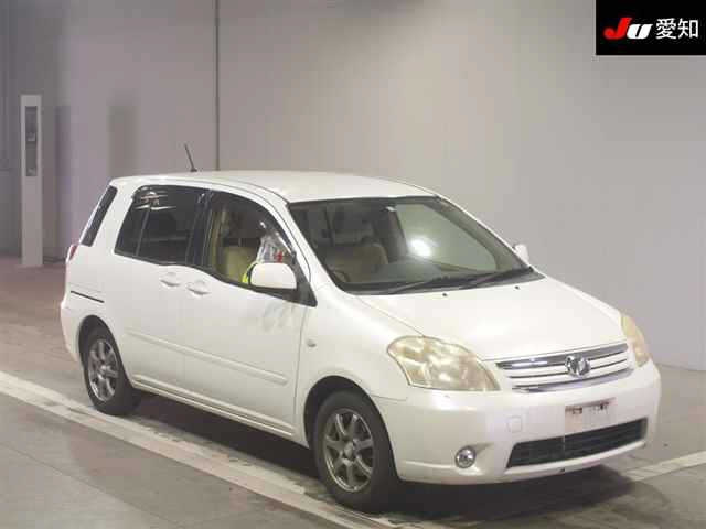 TOYOTA RAUM 2008