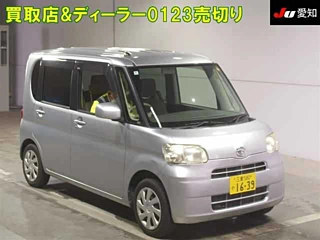 DAIHATSU TANTO 2012