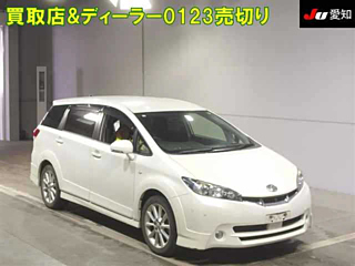 TOYOTA WISH 2010