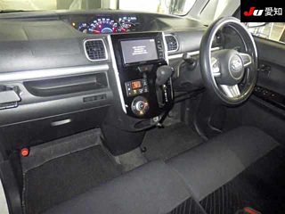 DAIHATSU TANTO 2015