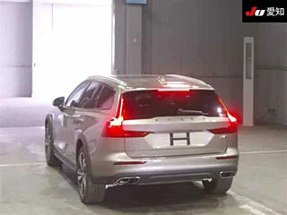 Заказать VOLVO V60