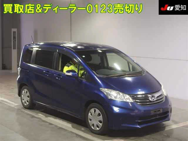 HONDA FREED 2012