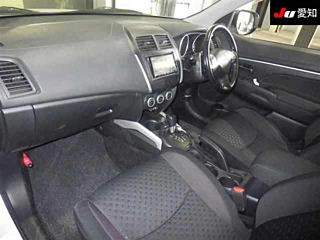 MITSUBISHI RVR 2010