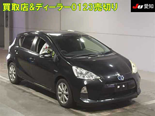 TOYOTA AQUA 2012