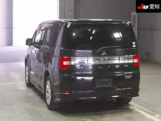MITSUBISHI DELICA D5 2012