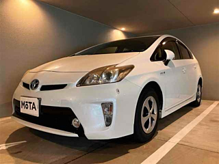 TOYOTA PRIUS 2013