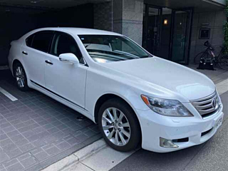 Заказать LEXUS LS