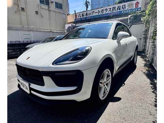 PORSCHE MACAN 2022