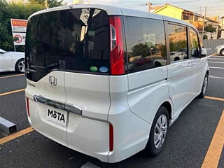 HONDA STEP WAGON 2016