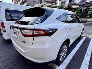 TOYOTA HARRIER 2019