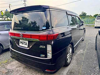 NISSAN ELGRAND 2011