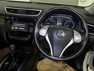NISSAN X-TRAIL 2014