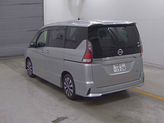 NISSAN SERENA 2017