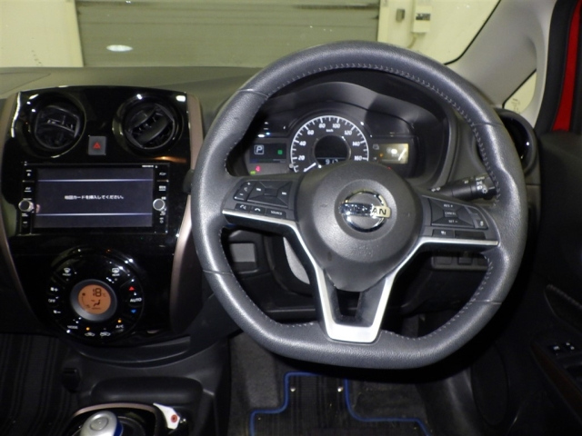 NISSAN X-TRAIL 2023