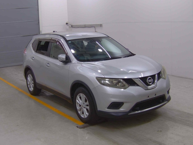 NISSAN X-TRAIL 2014