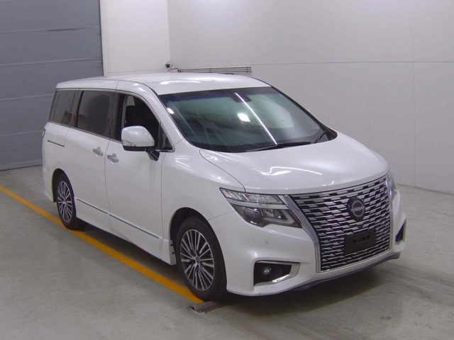 NISSAN ELGRAND 2023