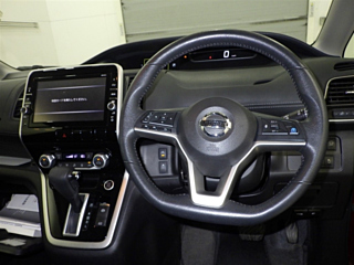 NISSAN SERENA 2016