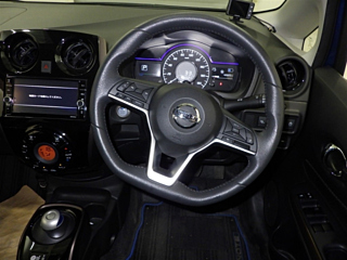 NISSAN NOTE 2019