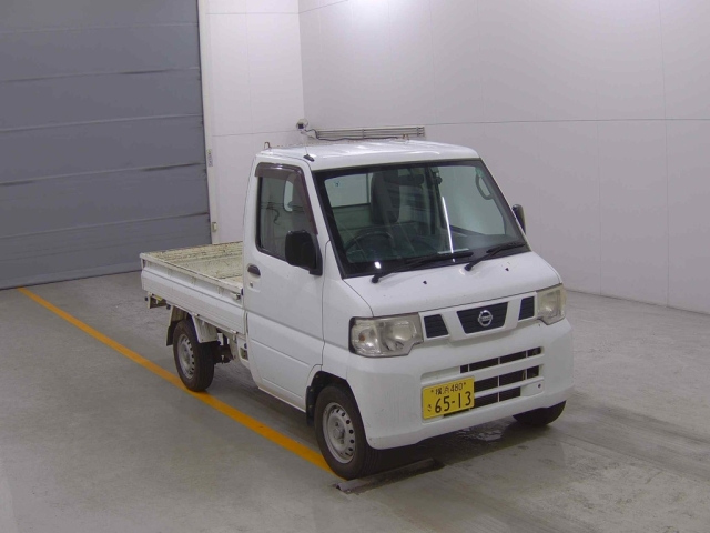 NISSAN CLIPPER TRUCK 2012