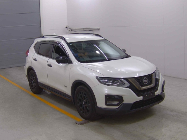 NISSAN X-TRAIL 2020
