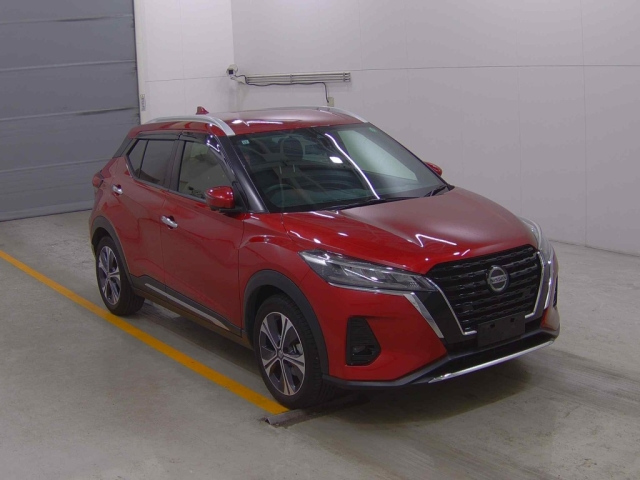 NISSAN KIX 2021