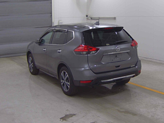 NISSAN X-TRAIL 2018