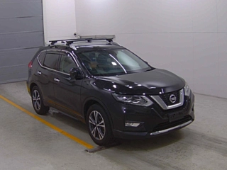 NISSAN X-TRAIL 2018