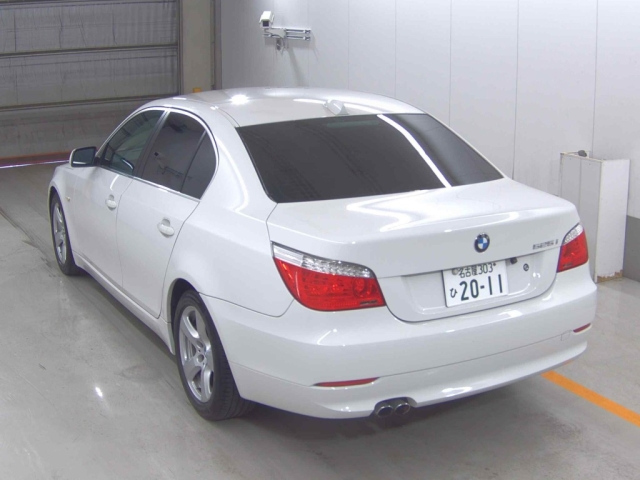 BMW 5 SERIES 2009