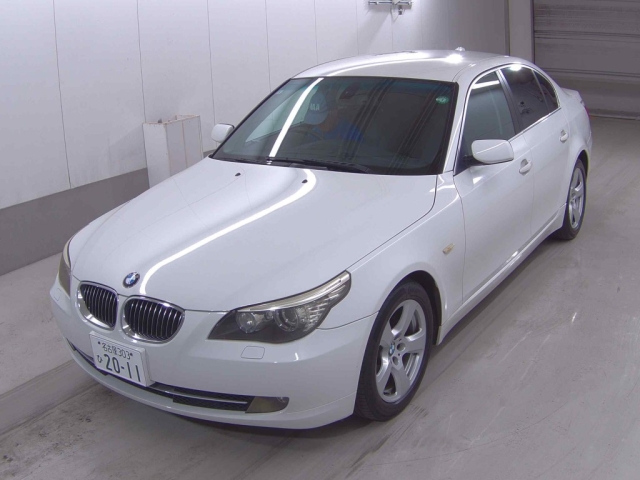 BMW 5 SERIES 2009