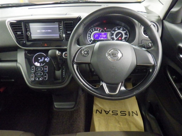 NISSAN DAYZ ROOX 2017