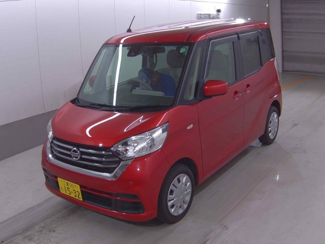 NISSAN DAYZ ROOX 2019