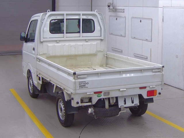 NISSAN CLIPPER TRUCK 2015