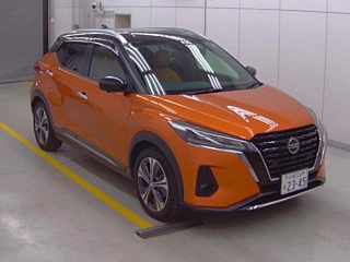 NISSAN KIX 2021