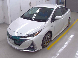 TOYOTA PRIUS PHV 2017
