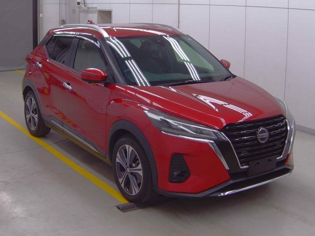 NISSAN KIX 2020