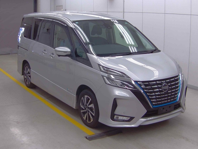 NISSAN SERENA 2020