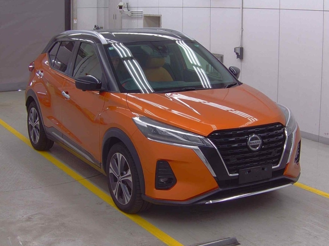 NISSAN KIX 2022