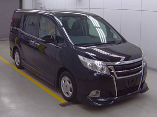 TOYOTA ESQUIRE 2015