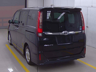 TOYOTA ESQUIRE 2015