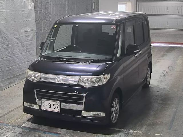 DAIHATSU TANTO 2008