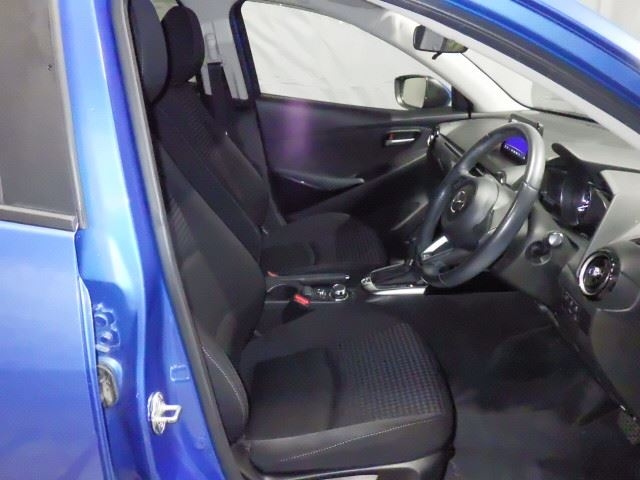 MAZDA DEMIO 2018