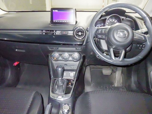 MAZDA DEMIO 2018