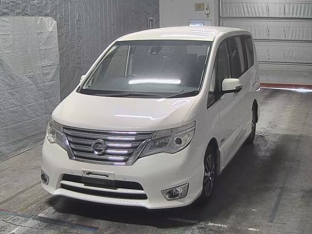 NISSAN SERENA 2015